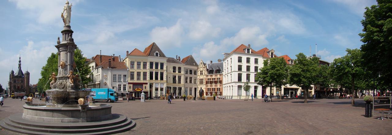 Postillion Hotel Deventer Exteriör bild